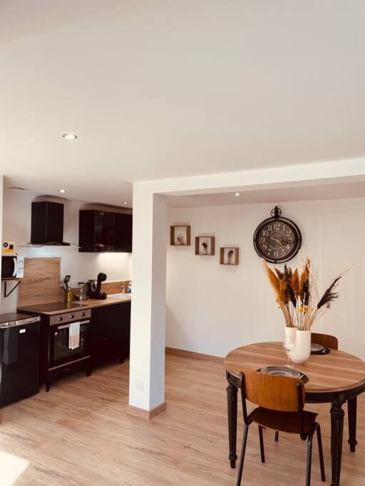 Bryas 3 - Appartement Tres Chaleureux Châteauroux Exteriér fotografie